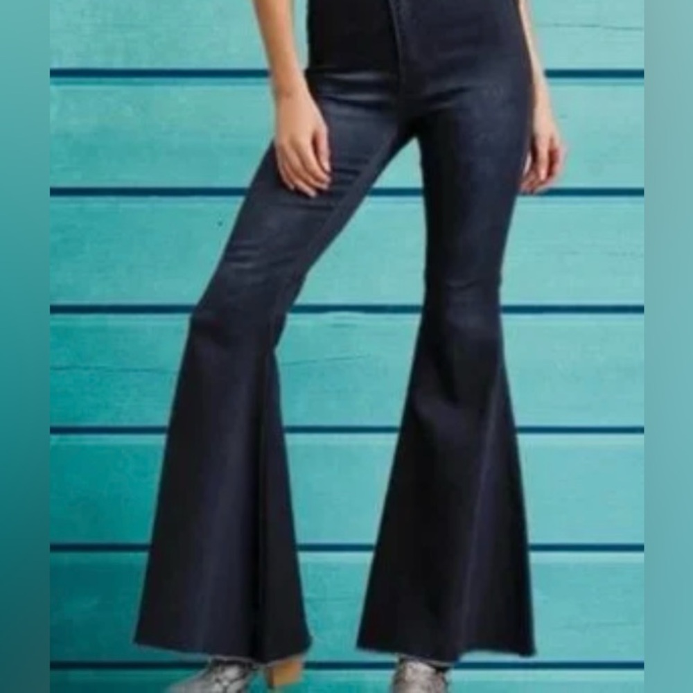 UMGEE Women's Distressed Denim Flare Wide Jeans Bell Bottom Stretch Dark Wash 30